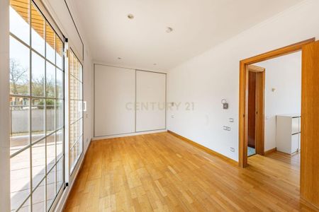 Sant Cugat del Vallès, Catalonia - Photo 3