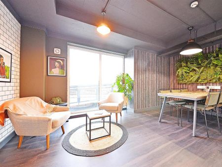 1 bedroom in a flat share to rent - Photo 4