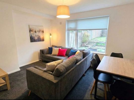 Southmead/Brentry Professional House Share Room 3 - Photo 1