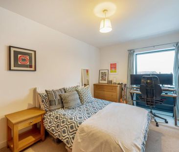 2 bedroom flat to rent - Photo 5