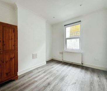 4 bedroom house to rent - Photo 2