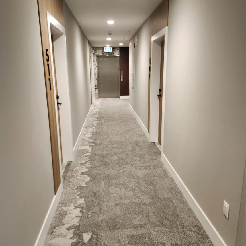 Studio for Rent 620 Coronation Avenue - Photo 1