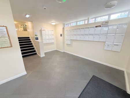 The Cloisters, Ashbrooke, Sunderland, Tyne and Wear, SR2 7QB - Photo 5