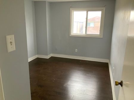 For Lease - 41 Rosseter Road Unit# Main, Markham, Ontario - Photo 4