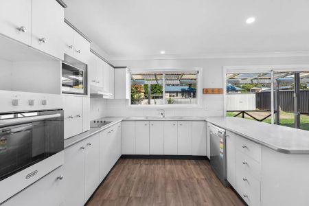 Cottage Charm in Ellalong - Photo 4