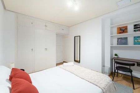 Plaza Argüelles, Madrid, Community of Madrid 28008 - Photo 5