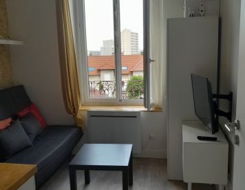 29 Rue Léon Blum, 69100 Villeurbanne - Photo 1