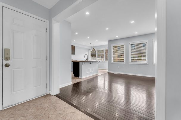 For Lease - 74 Michigan Avenue, Cambridge, Ontario - Photo 1