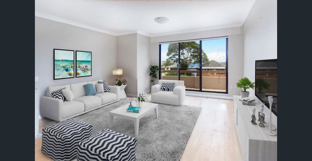 HOLDING DEPOSIT RECEIVED - Photo 1