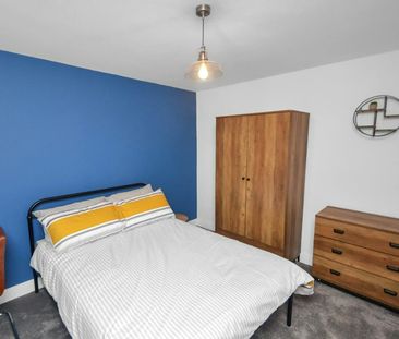 Bankfield Avenue, Victoria Park, Manchester, M13 - Photo 4
