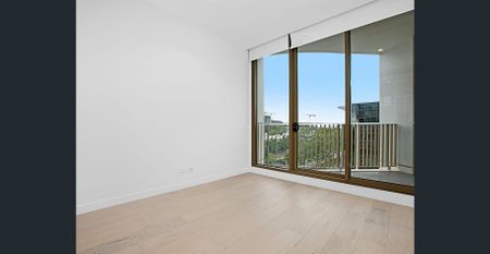 Two Bedroom Apartment with Study Room, Perfect Location - Photo 2