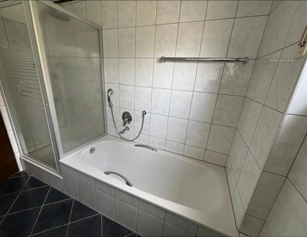 Helle Wohnung in Ehlscheid - Foto 1