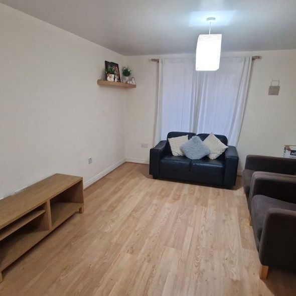 Knightsbridge Court, Gosforth, Newcastle upon Tyne, Tyne and Wear, NE3 2JZ - Photo 1