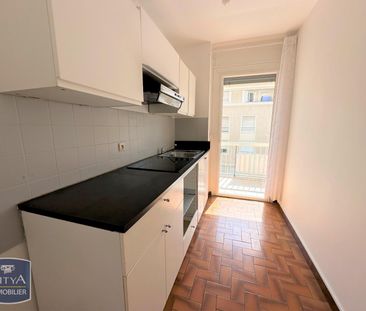 Location Appartement 2 pièces 42m² AVIGNON 84000 - Photo 5
