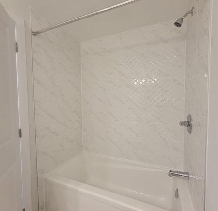 For Lease - 401 GLENROY GILBERT Drive Unit# 12, Barrhaven, Ontario - Photo 4