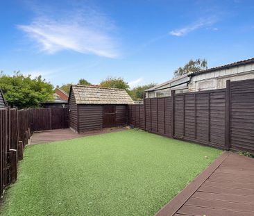 3 bedroom terraced house to rent - Photo 1