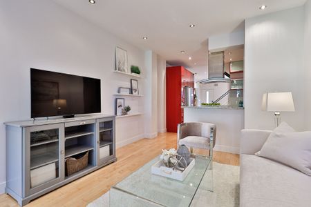 For Lease - 536 Crawford Street, Toronto, Ontario - Photo 2