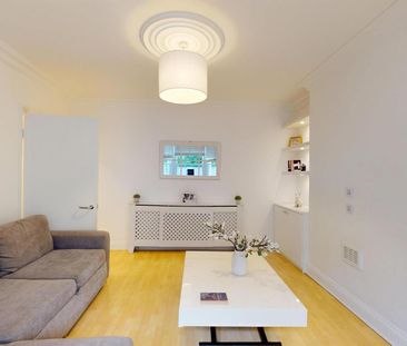 2 bedroom property to let - Photo 3
