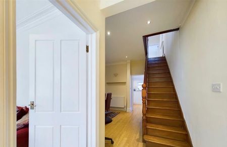 4 Bed Detached House, Salisbury Road, HA1 - Photo 5