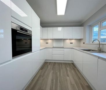 3 bedroom detached house to rent - Photo 6