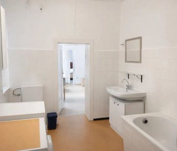 Wunderschöne Dachgeschosswohnung im Zentrum - Foto 4