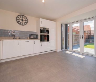 5 bedroom house - Photo 4