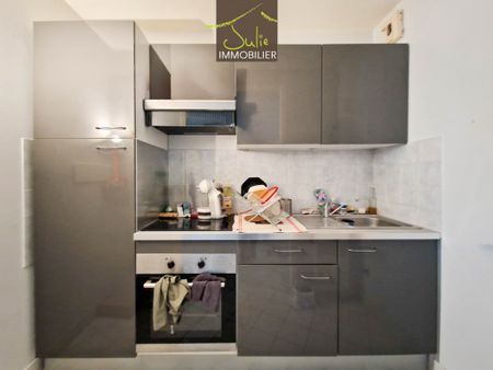 Location Appartement 2 pièces 47m² BRESSUIRE 79300 - Photo 4