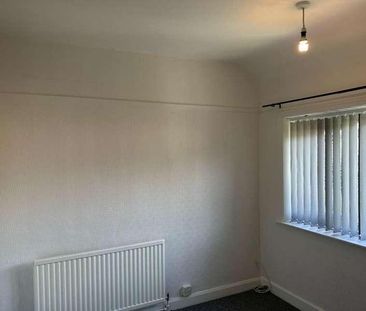 Gladeside Road Wythenshawe Manchester, M22 - Photo 1