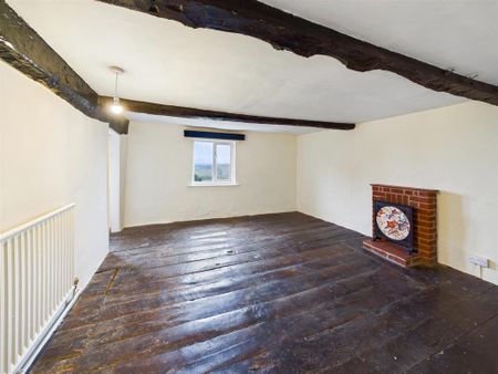 5 bedroom detached house to rent - Photo 2