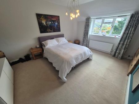 3 bedroom detached house to rent - Photo 5