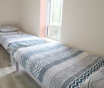 Royal Canal Terrace, Dublin - Photo 4