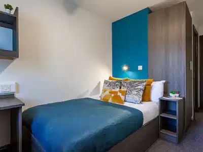 Deluxe Ensuite - Photo 2