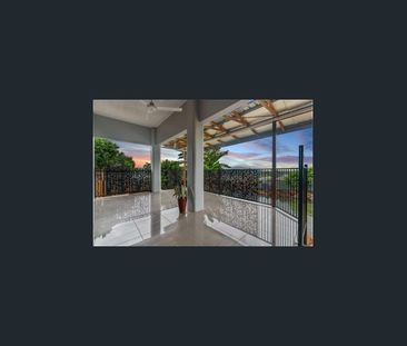 Gorgeous Family Home - Photo 4
