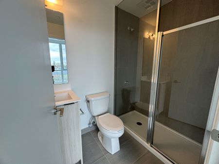 For Lease - 743 Warden Avenue, Toronto, Ontario - Photo 5