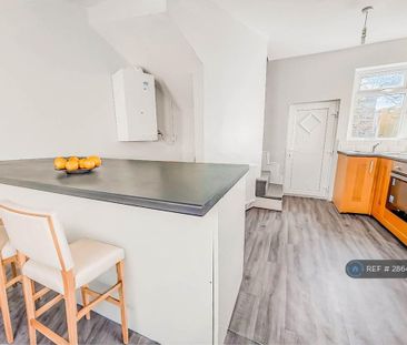 2 bedroom terraced house to rent - Photo 1