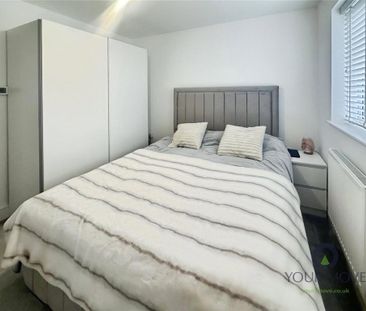 3 bedroom end of terrace house to rent - Photo 5