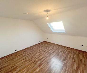 Reinsfeld: Attraktive Maisonette-Wohnung mit zwei Bädern, Balkon, K... - Photo 4
