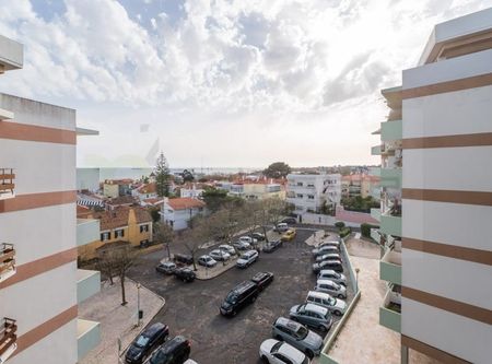 Cascais e Estoril, Lisbon - Photo 2