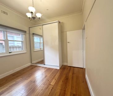 15 Alston Street, Thornbury - Photo 5
