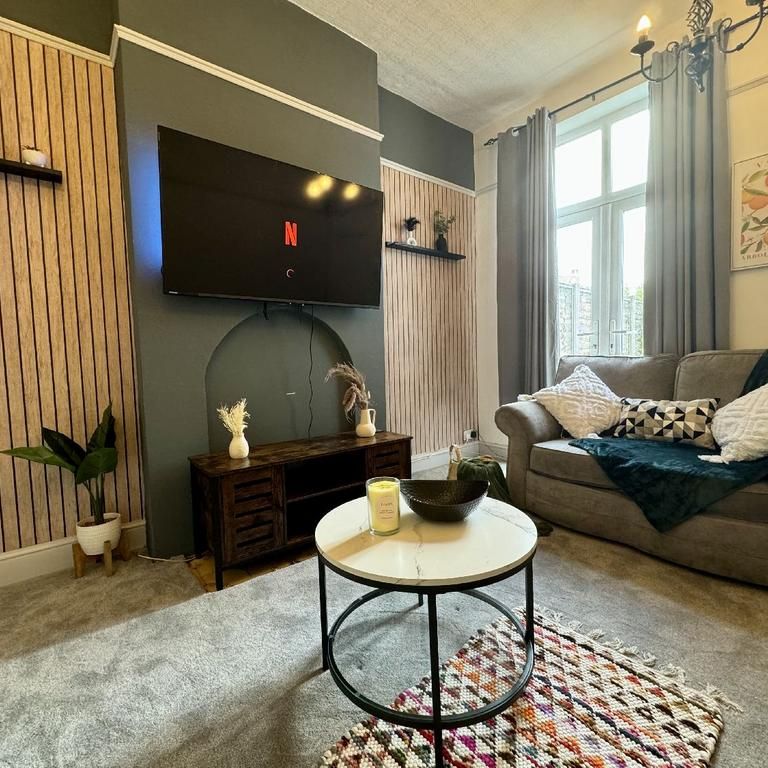 4 bedroom house share to rent - Photo 1