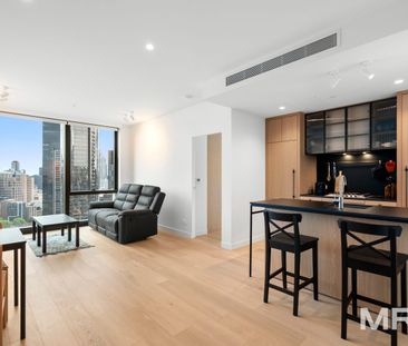 Furnished high-rise living with spectacular city views - Photo 1