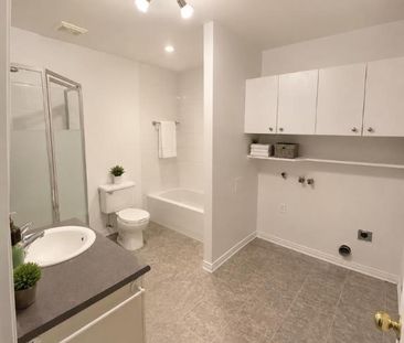 2 CH - 1 SDB - Saint-Lambert - $1,800 /mo - Photo 4