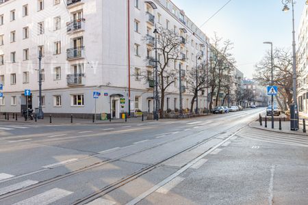 Dw. Wileński , 1 pokój , oddzielna kuchnia, balkon - Zdjęcie 4