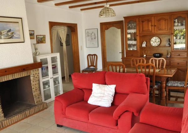 Casa o chalet de alquiler en Devessa - Monte Pego