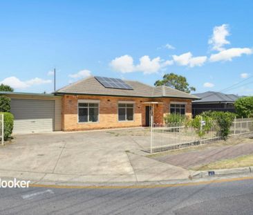 Family Living in a Prime Location - Photo 5