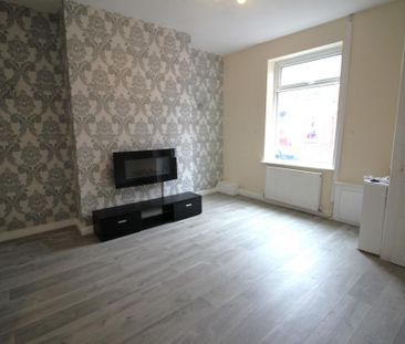 2 bedroom terraced house to rent - Photo 6