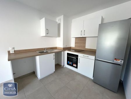 Location Appartement 2 pièces 43m² SOLLIES PONT 83210 - Photo 5