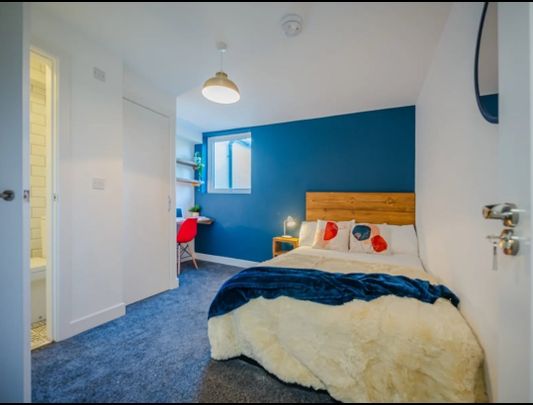 Room in a Shared House, Hugh Road, CV3 - Photo 1