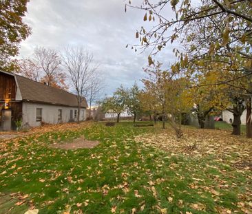 For Lease - 260 Main Street, Grimsby, Ontario - Photo 1