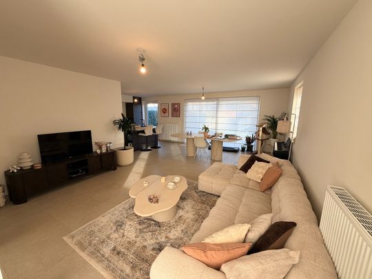 RECENTE nieuwbouwwoning met TUIN & GARAGE - Foto 1